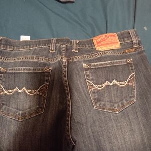 Lucky Brand